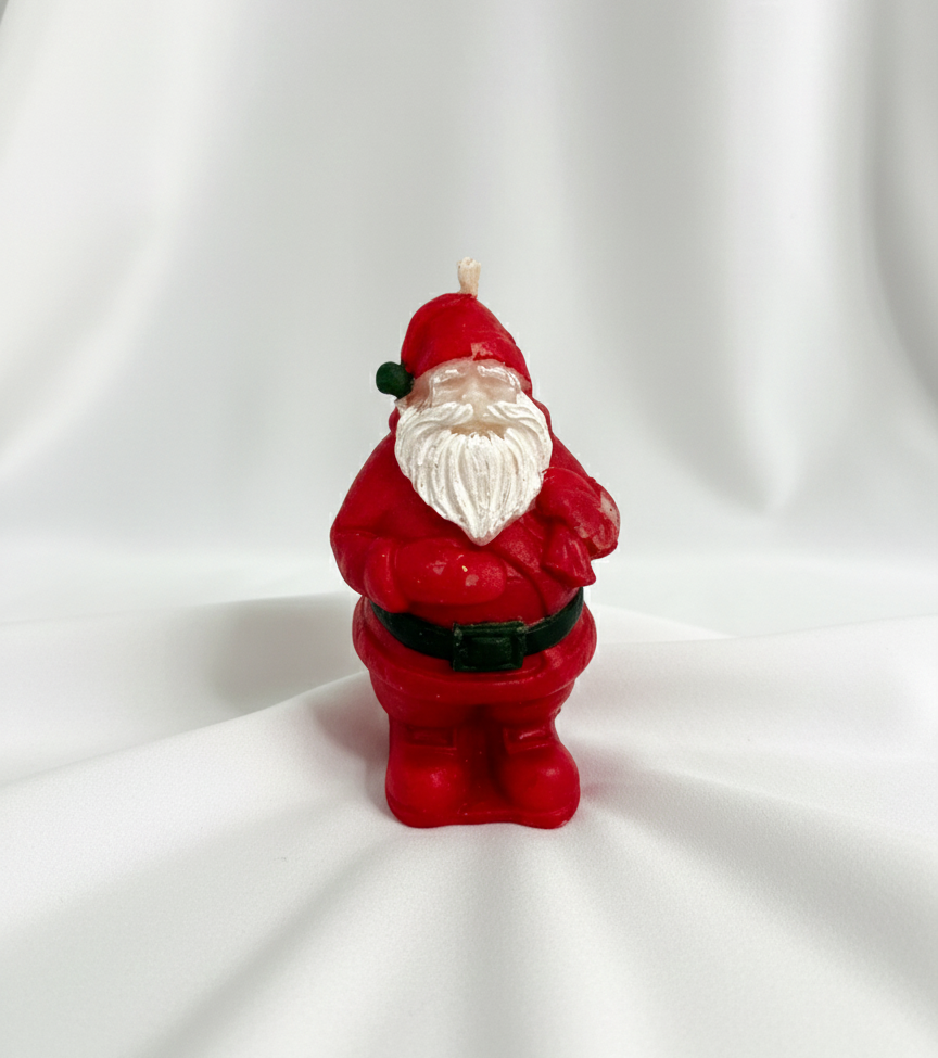 Yılbaşı Ruhunu Yansıtan Noel Baba Dekoratif Mum